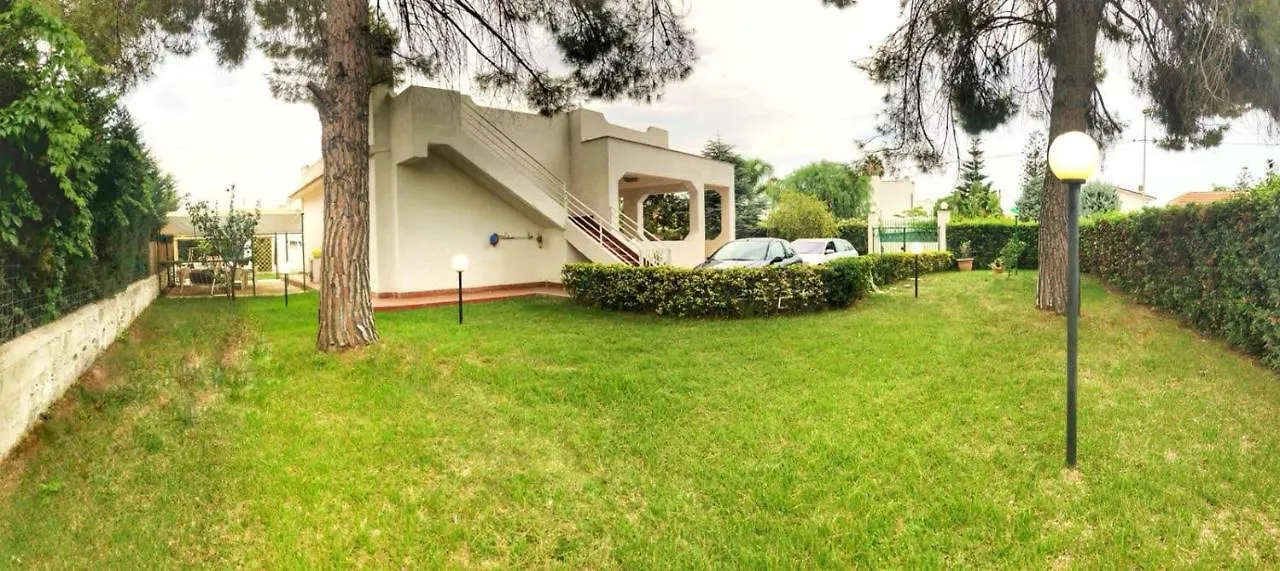 Villa Venere Fontane Bianche 0*,